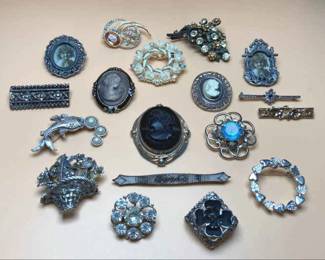 Vintage Cameos, Frames Floral Pins