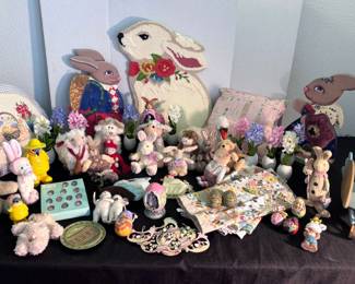 Easter 1  Lori Mitchell, B Shackman, Boyd, Steiff, Jim Shore