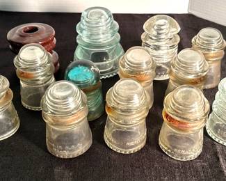 15Antique Insulators 