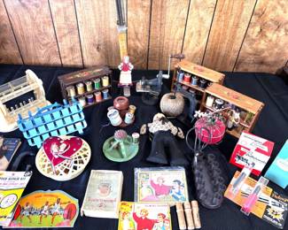 AntiqueVintage Sewing Finds