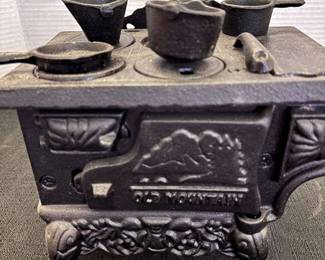 Old Mountain CastIron Miniature Stove 