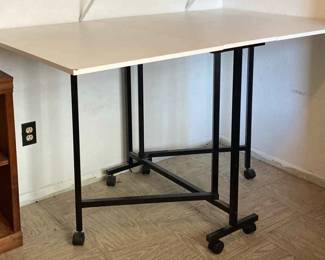 Folding SewingCraft Table