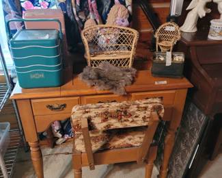 Sewing Machine Cabinet