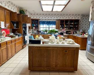 huge kitchen and pantry and it is FULL