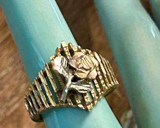 10k Rose gold ring