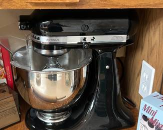 Kitchen aide mixer