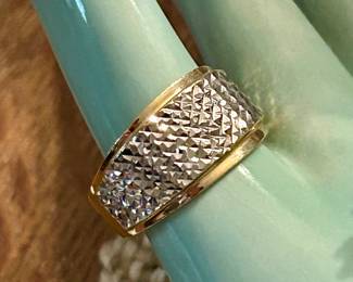 white and yellow gold ring