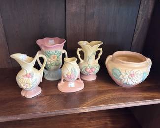 Hull Art Pottery