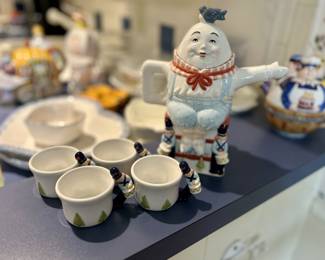 Humpty Dumpty tea set