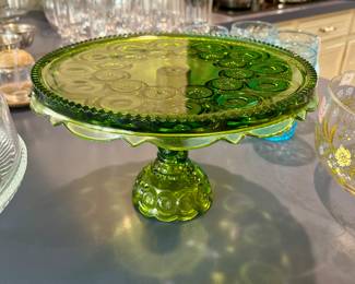 Very nice vintage L.E Smith “Moon & Stars” green glass cake stand
