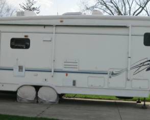 00 CAMEO CARRY LITE 5TH WHEEL