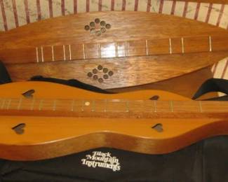 DULCIMERS