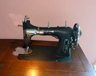 Domestic Special Cabinet Sewing Machine