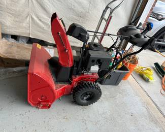 Toro Power Max 824 OE 24”