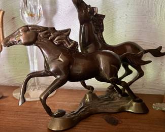 Metal sculpture