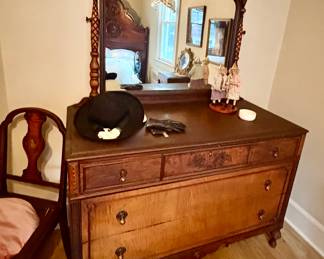 Antique Circa 1800 Berkey & Gay Dresser & Mirror