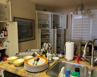 Kitchen....Temp-Tations Serving Dishes, Xmas dishes (Natale, Royal Crafton) Wedgewood white (Nantucket) Kitchen Aid...Villeroy-Boch plates...bowls, flatware...