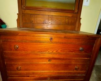 Antique 3 Drawer Dressing Table