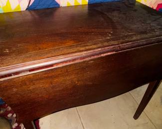 Antique Mahogany Drop Leaf Table