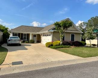 Beautiful Home in RIVER GREEN