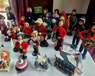 Beyers Christmas figures
