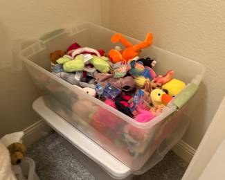 Beanie Babies & Misc. Stuffed Animals