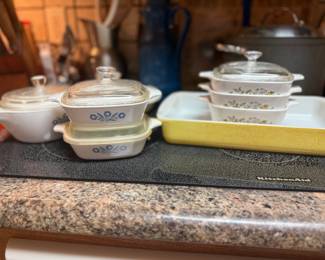 Corningware, Pyrex