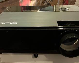 DLA Projector