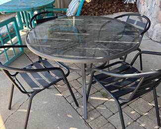 Outdoor patio set $75