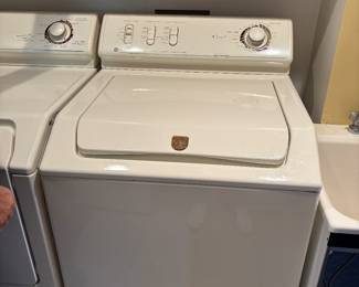 Washer and dryer Maytag Atlantis $500 pr lightly used