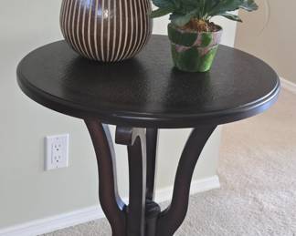 Small table and vase