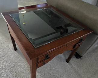 Lamp table