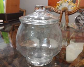 Vintage glass cookie/candy jar with lid