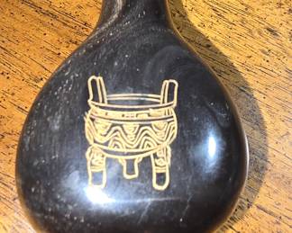 INLAID COCONUT SNUFF BOTTLE
