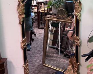 Gorgeous decorator mirror