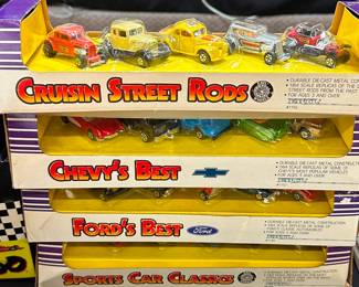 ERTL Cruisin Street Rods and More