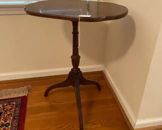 R108 - $40. Tilt Top Table. Measures 20" x 15" x 25" tall.