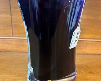 R166 - $30. Bombay Art Glass. Measures 8" tall x 6" wide.