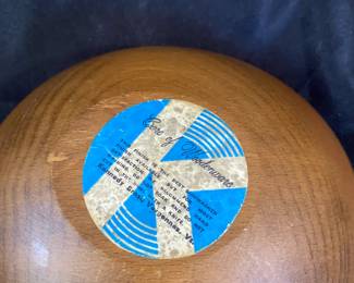 R20 - $10. Single Woodenware Bowl by Kennedy Bros. Vergennes Vt. 6.5" across x 1.5" tall.