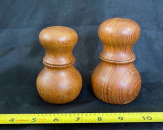 R16 - $95. Dansk Salt Shaker & Pepper Grinder. 4.5" tall.