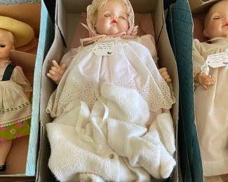 R87 - $30. Vintage Madame Alexander "Baby McGuffey" with Box and Tag.
