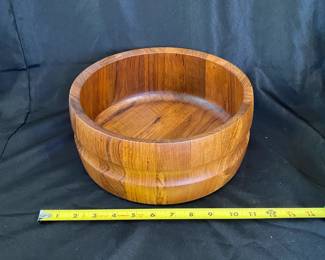 R18 - $30. Dansk Teak Salad Bowl. Measures 10.75" across x 4.5" tall. Very good / Excellent vintage condition.