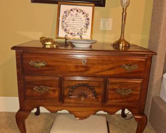 American Dress Chest