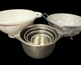 Stainless Mixing Bowls Strainers