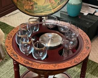 26 Globe WineServer 1 $250