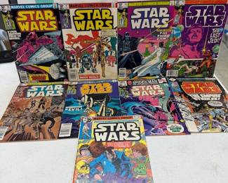 Lot of Vintage Star War Comic Books