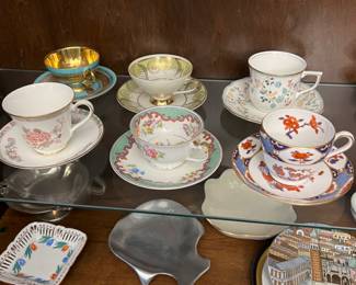 Tea cups