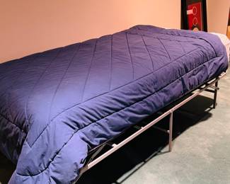 FOLDABLE TWIN BED
