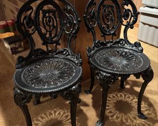 iron outdoor chairs