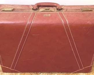 342 - Vintage Air-Pak Suitcase 18" x 24" x 8"